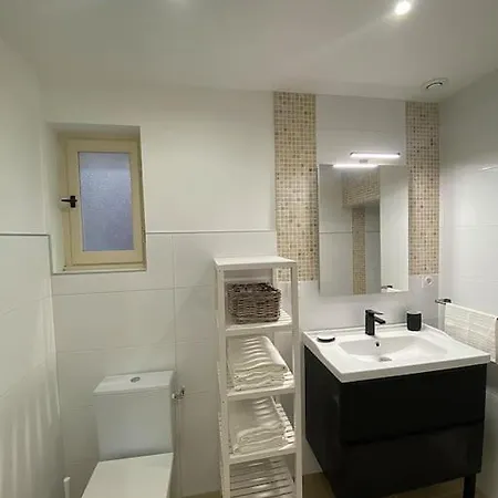 Au Coeur Du Grau Apartment *
