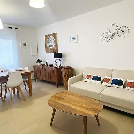 Apartment Au Coeur Du Grau Le Grau-du-Roi